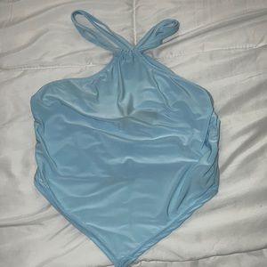 Baby blue crop top 💙